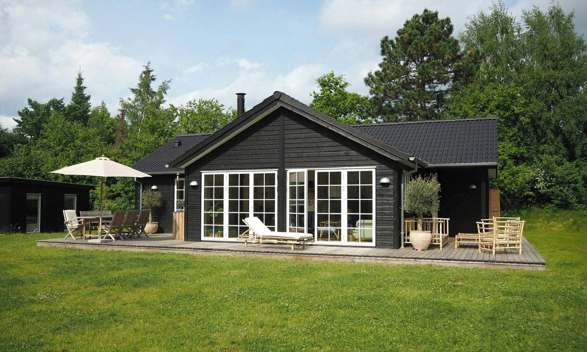 Udsholt Sand House | Family house with shelter at Udsholt Beach