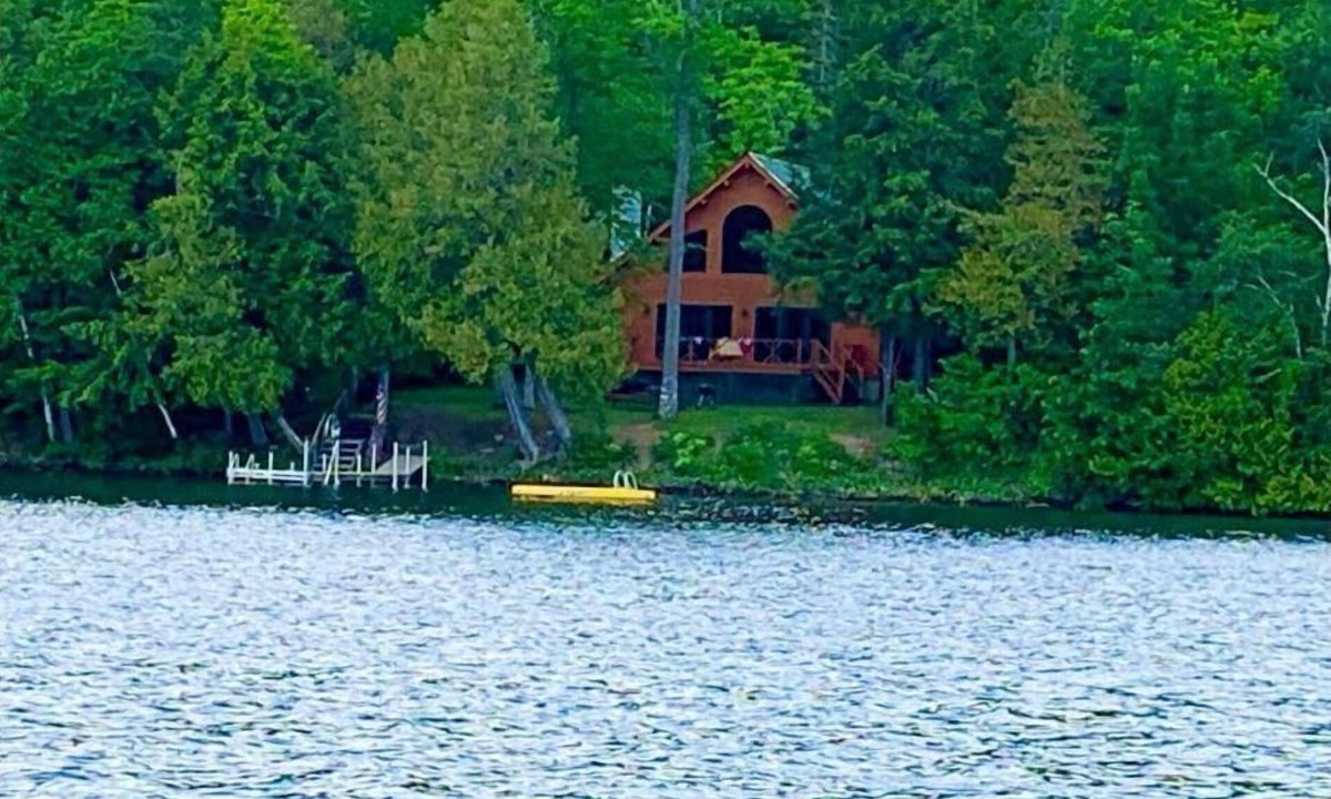 Island Falls House | Family Lake House in Island Falls