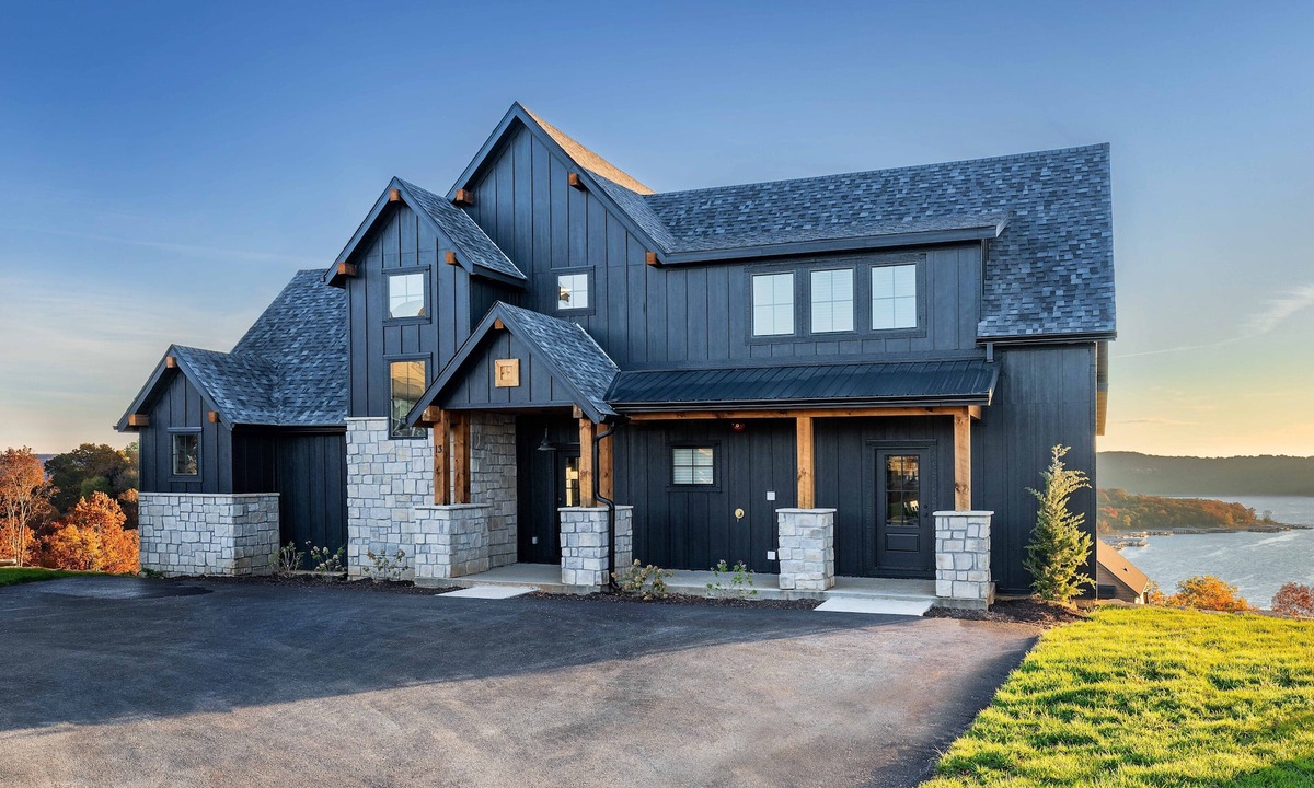 Kimberling City House | Family Luxe Lake House Stunning Lake Views, Pool, Dock, Pickleball & Resort-Style Amenities