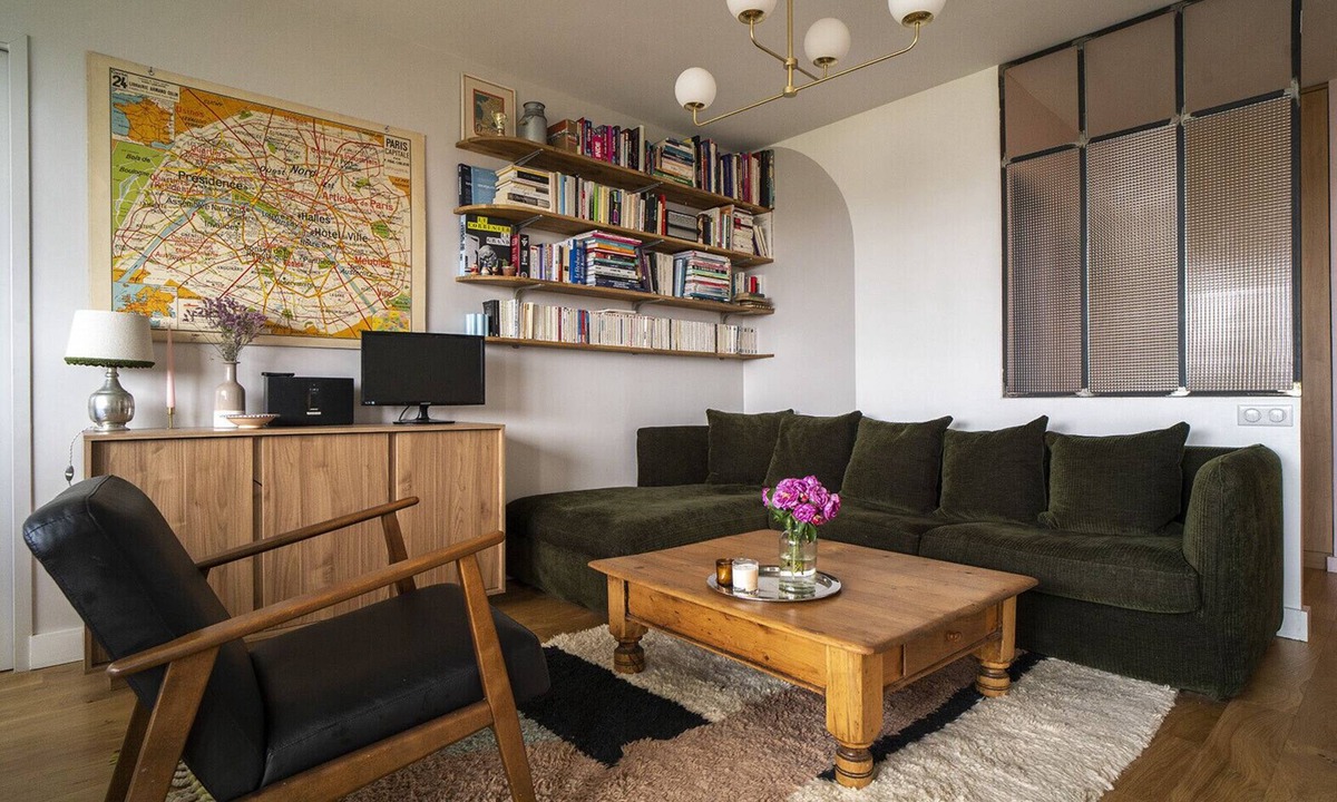La Villette Apartment | Family nest with Sacré-Coeur and Eiffel Tower view