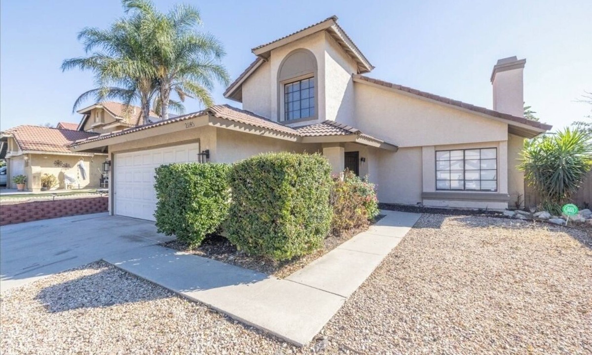 Moreno Valley House | Family Oasis: Pool & Spa!