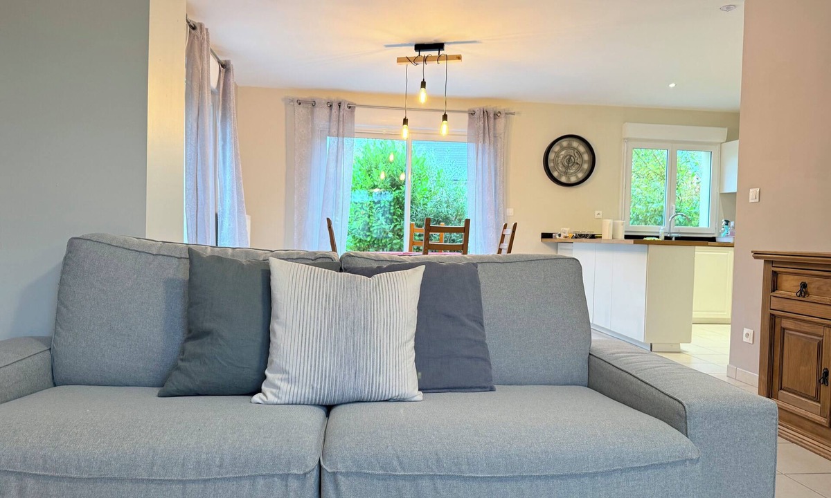 Vaucelles House | Family's Home