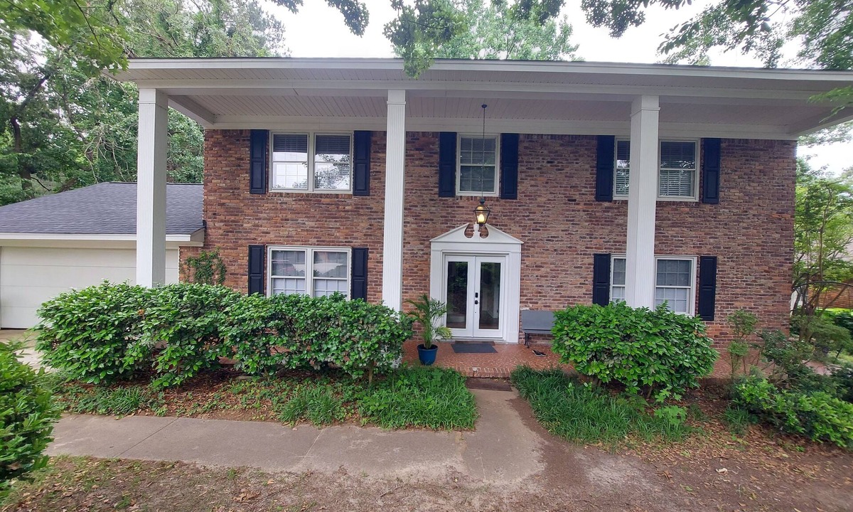 Forest Acres House | Family sized comfort near Fort Jackson