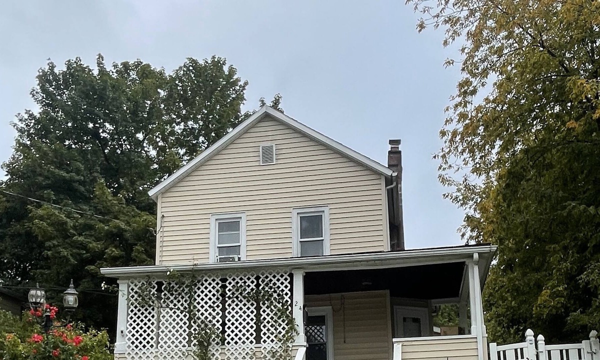 Binghamton House | Family Time