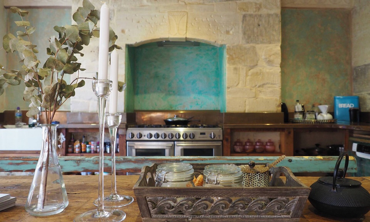 Upper Town House | Family Townhouse Sleeps 6 9 Minute Walk to City Centre Parking Available