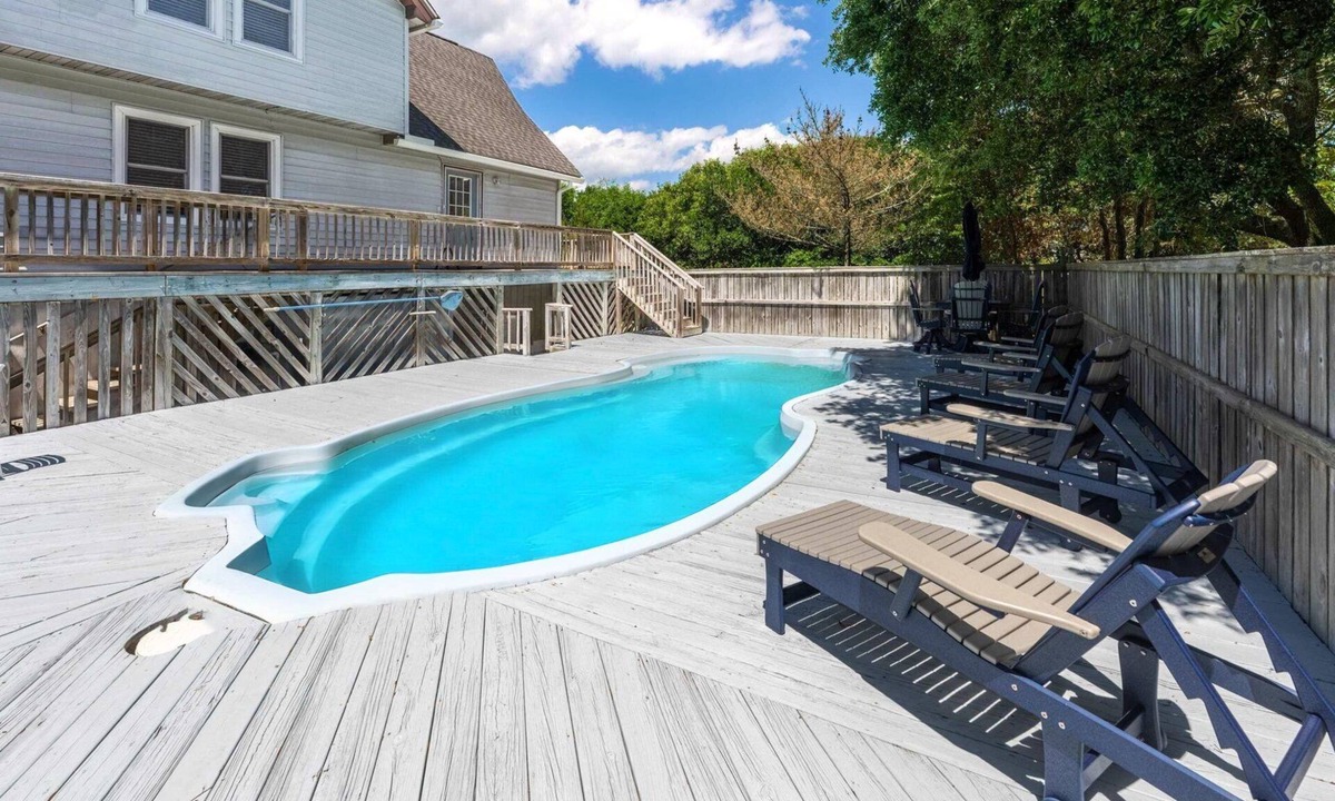 Sea Scape House | Family Tradition: Private Pool, Golf Views, OBX