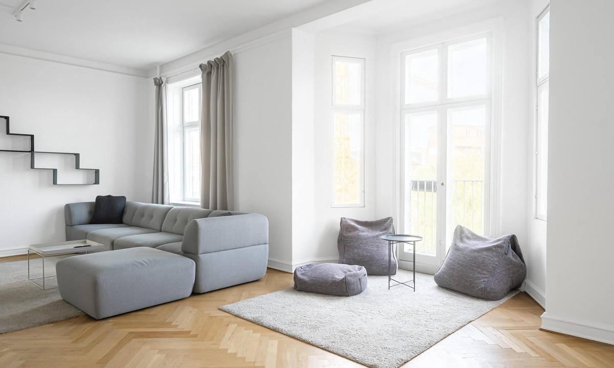 København V Apartment | Fantastic 3-bed With French Balcony and Lake-views