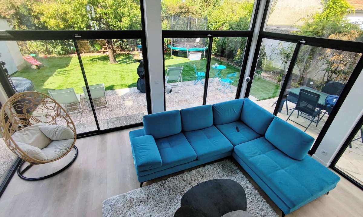 Joinville-le-Pont House | Fantastic 5-bedroom house closed to PARIS & DISNEY LAND with AC