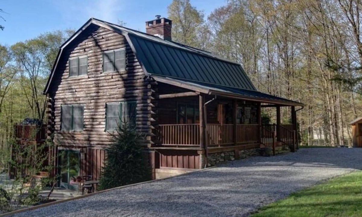Monterey Cabin | Fantastic cottage in the Berkshire Mountains