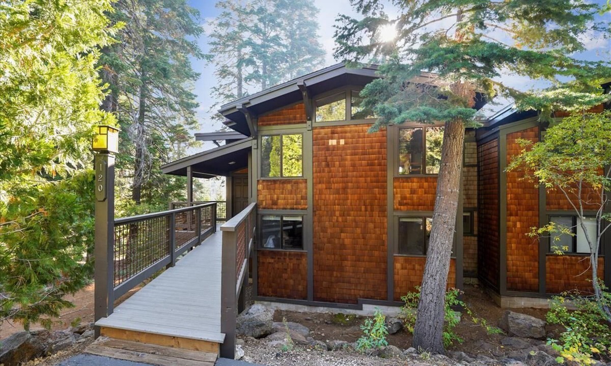 Tahoe City Condo | Fantastic Forest Setting Rocky Ridge #120