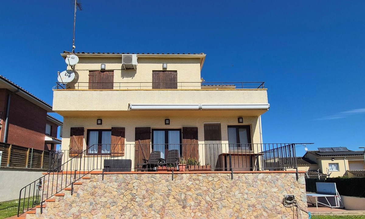 Salitja House | Fantastic house in a quiet area.