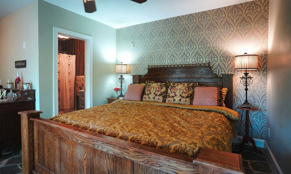 Springfield Apartment | Fantastic Kelly’s Jubilee suite