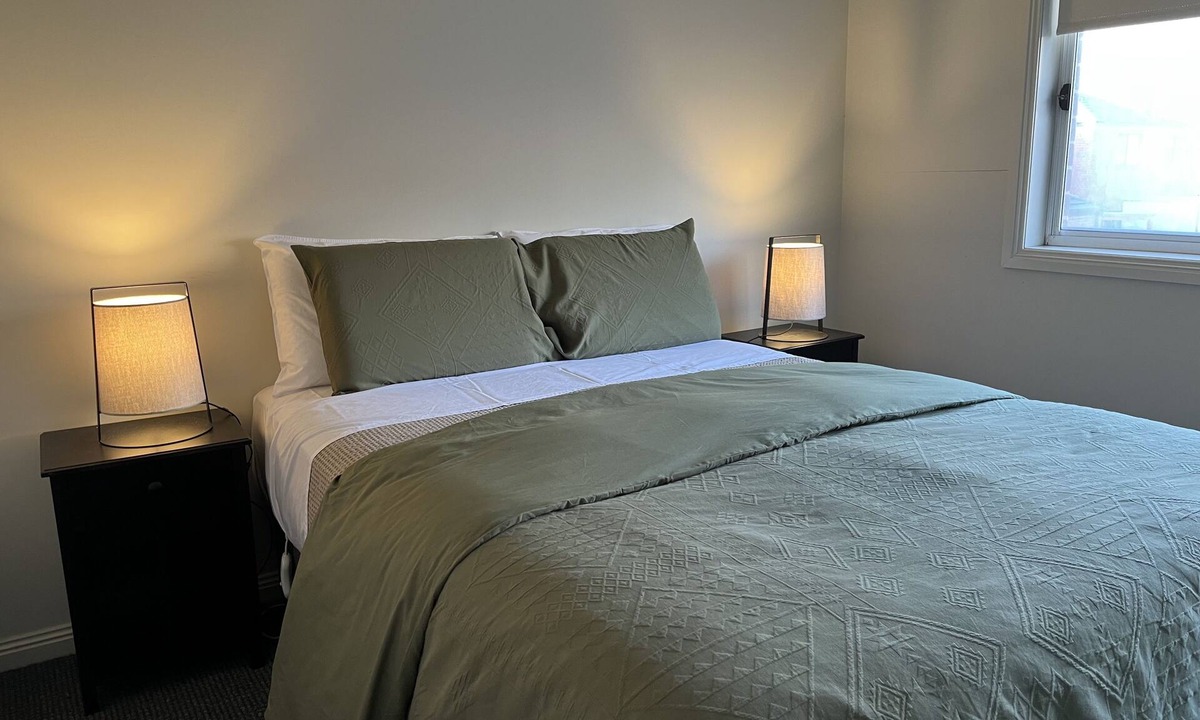 Lake Gardens House | Fantastic Lake Gardens location