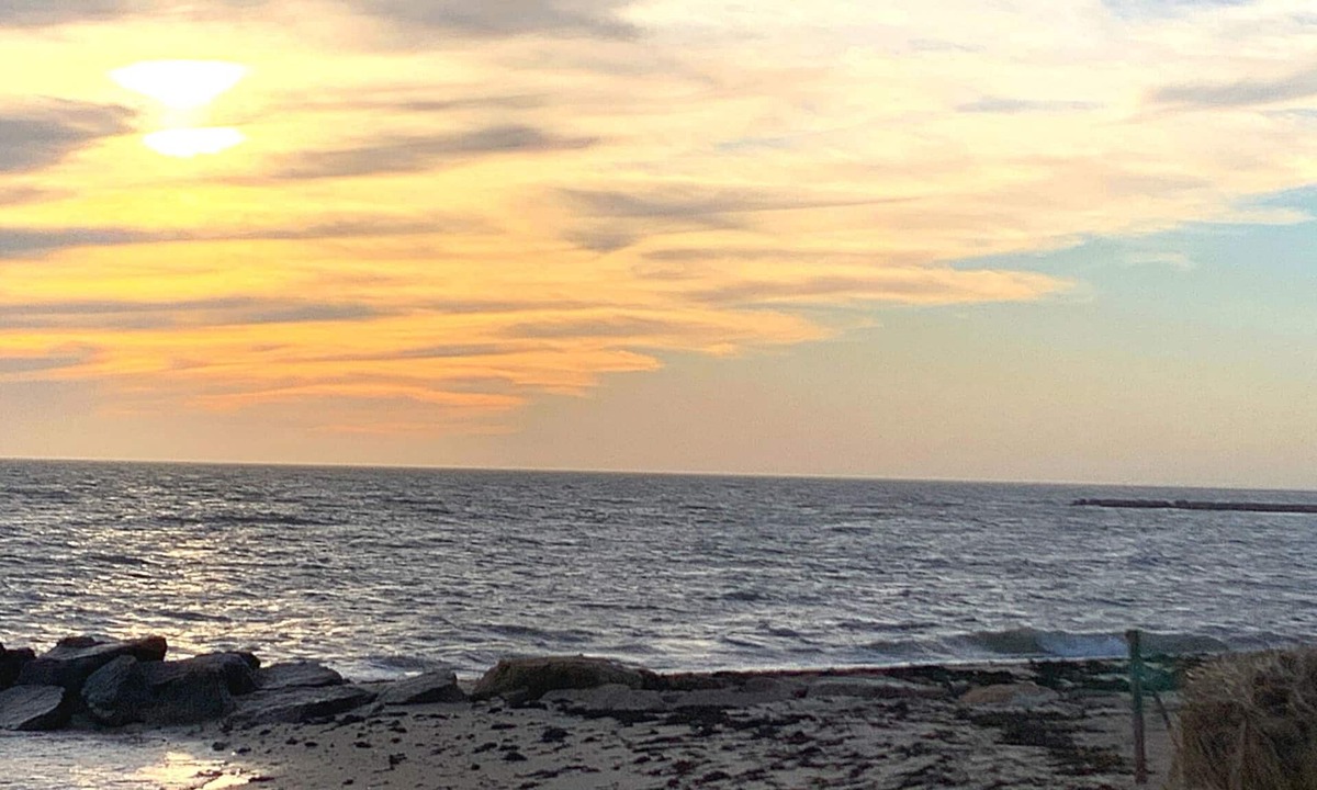 South Chatham House | Fantastic Rooftop Deck * 3 Min Walk to Ocean Beach