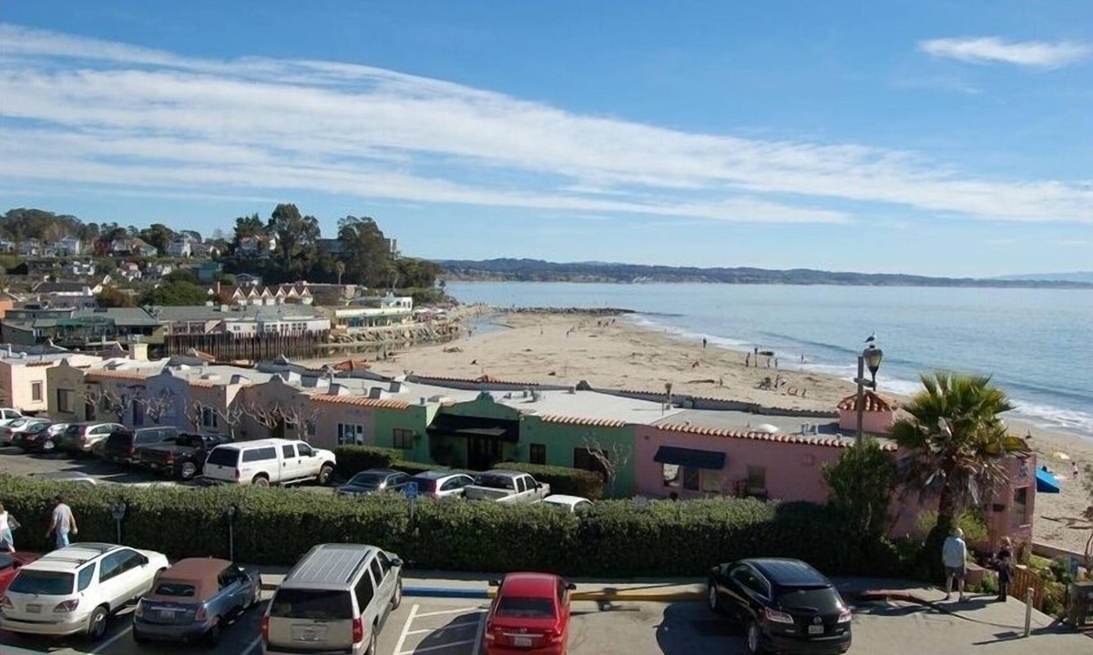 Capitola Condo | Fantastic Views, Beach Front Condo