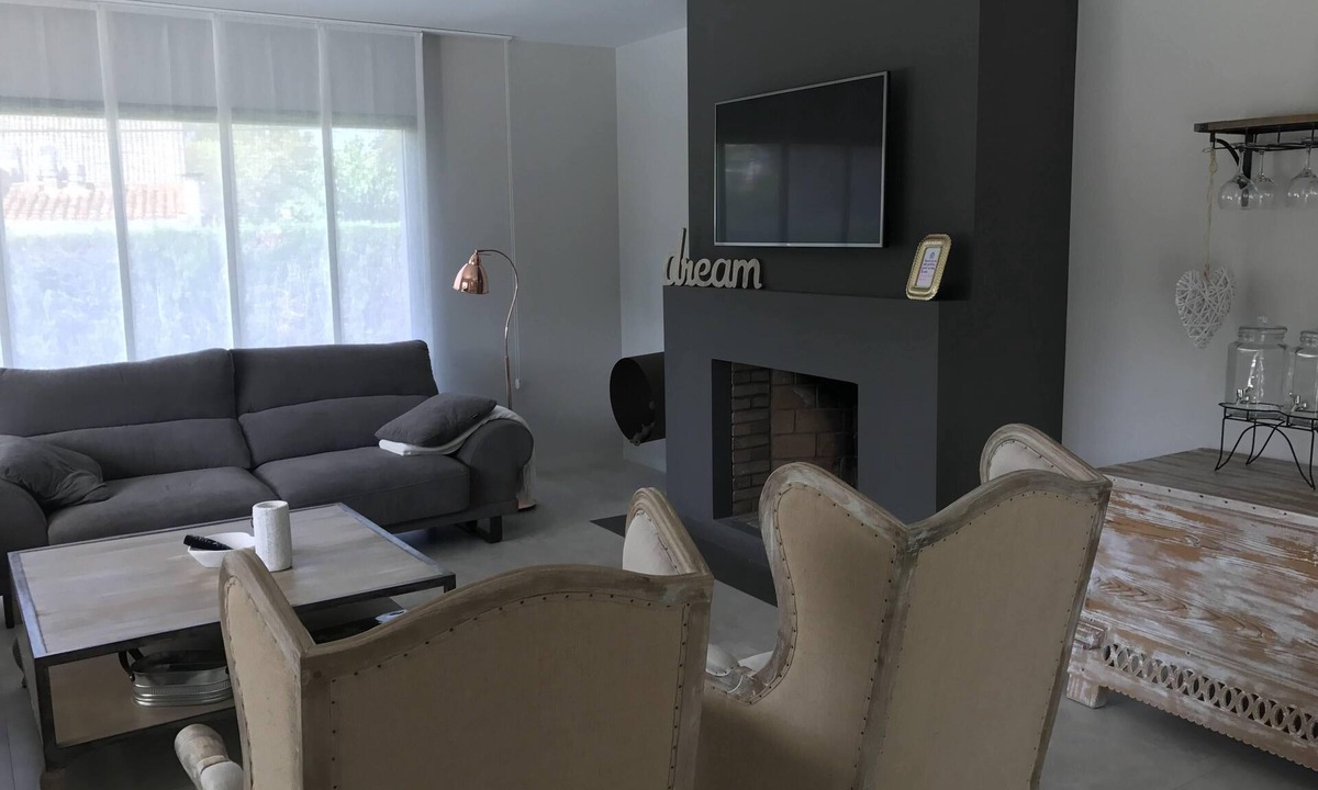 Benicassim Villa | Fantastic villa on the beach with private pool