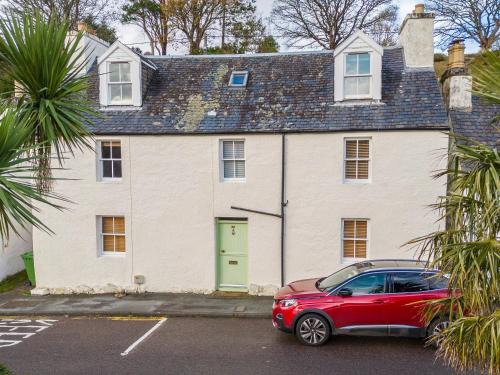 Plockton House | Faodail