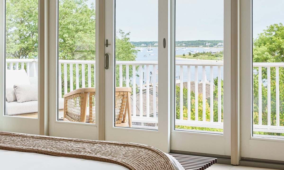 Edgartown Hotel | Faraway Martha's Vineyard