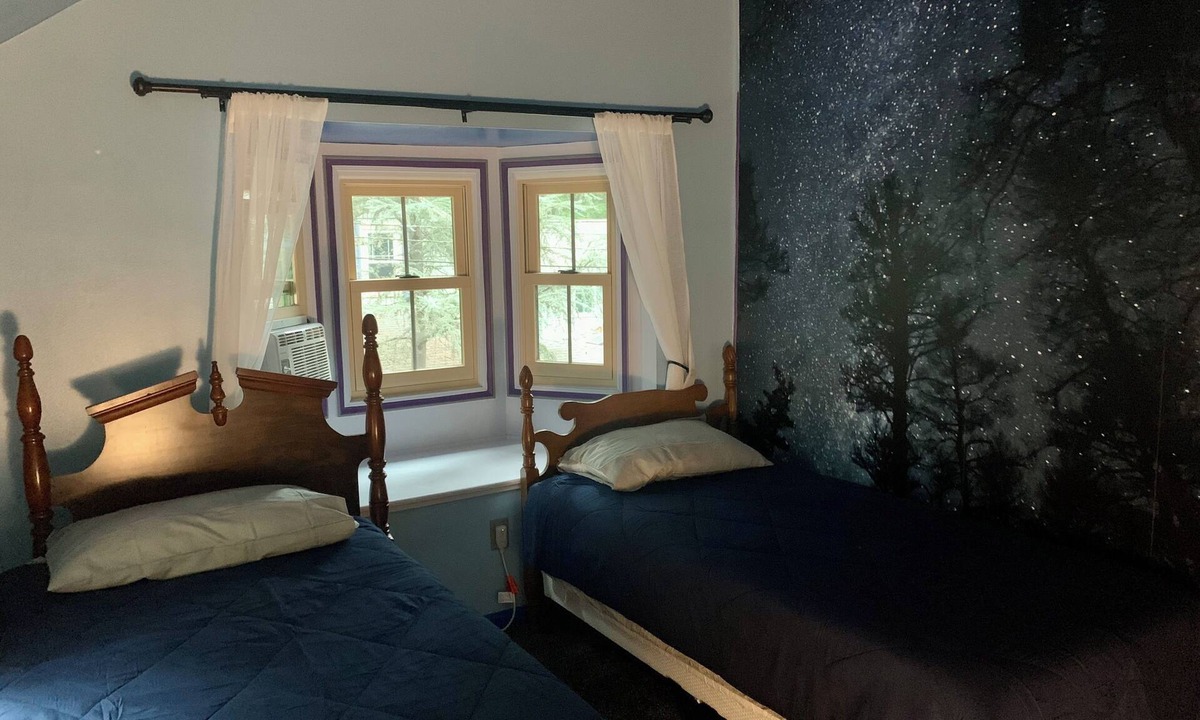 Mount Gretna Heights Cottage | Fare-Thee-Well Cottage