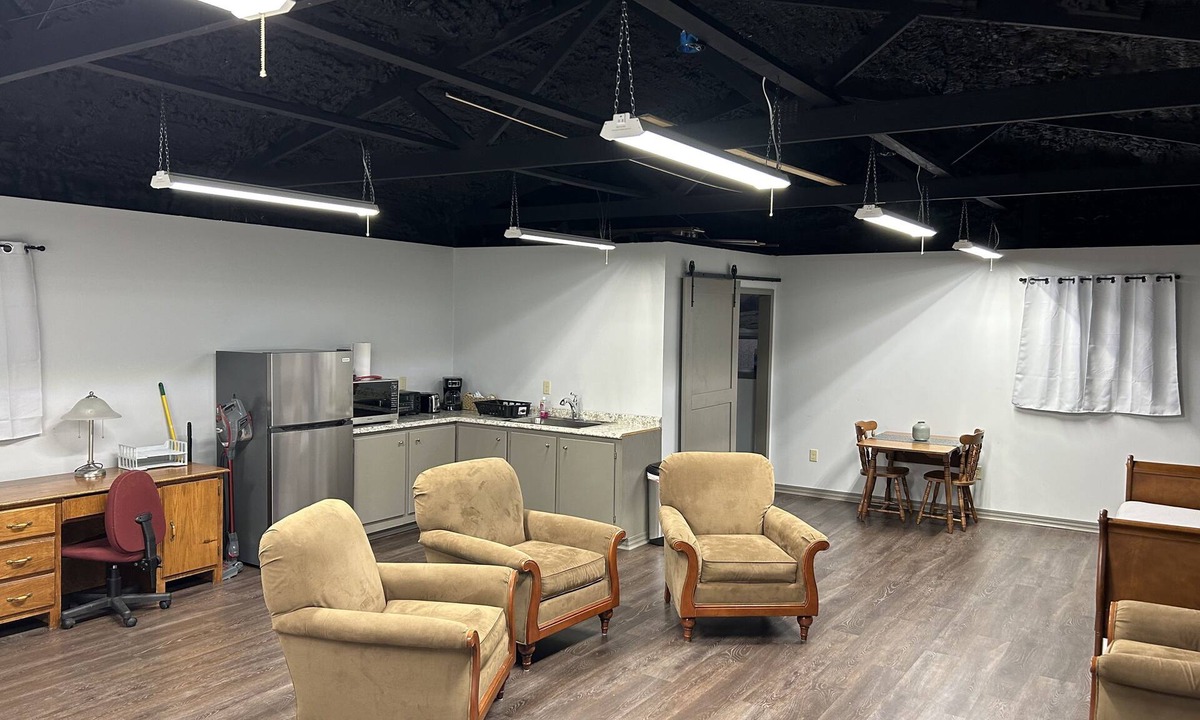 Yellville Other | Farmhouse Apartment