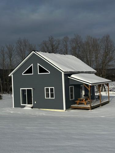 Stowe Area House | Farmhouse cabin close to Smugglers Notch