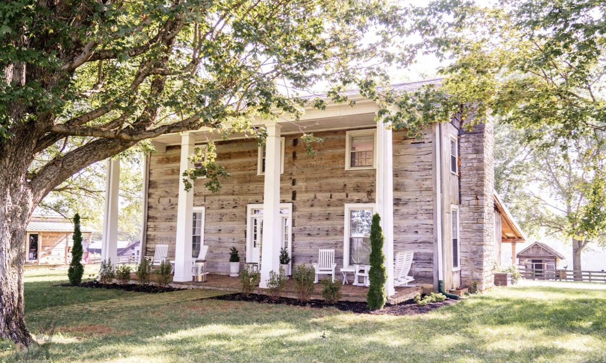 Columbia House | Farmhouse Retreat for 10 Pond, Fire Pit & 31 Acres to Explore