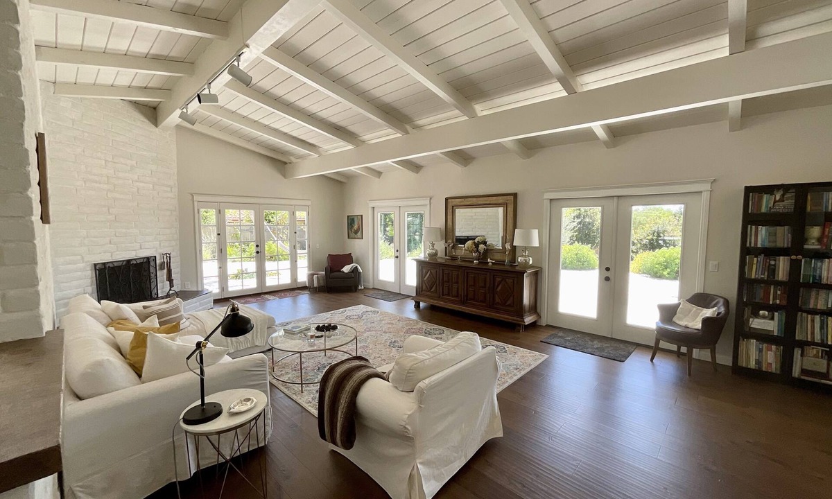 Fallbrook House | Farmhouse Retreat