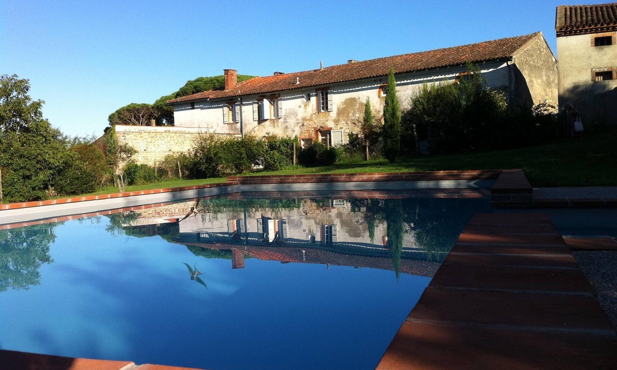 Saverdun Other | FarmHouse with character facing the Pyrenees mountains