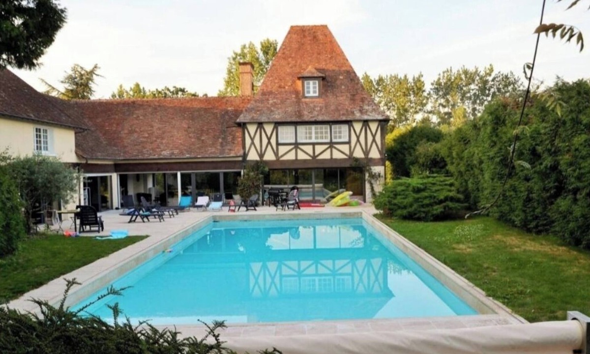 Durtal Apartment | Farmhouse with country charm