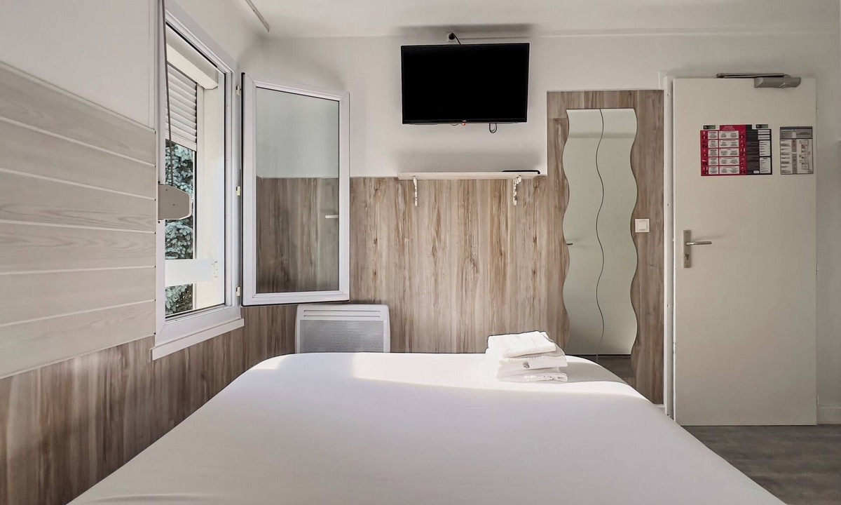 La Roche-sur-Yon Hotel | Fasthotel La Roche sur Yon Un FH CONFORT