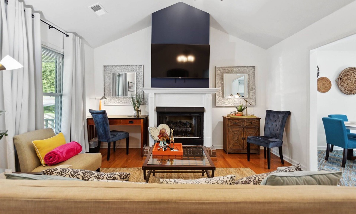 Fayetteville House | Fayetteville Stay