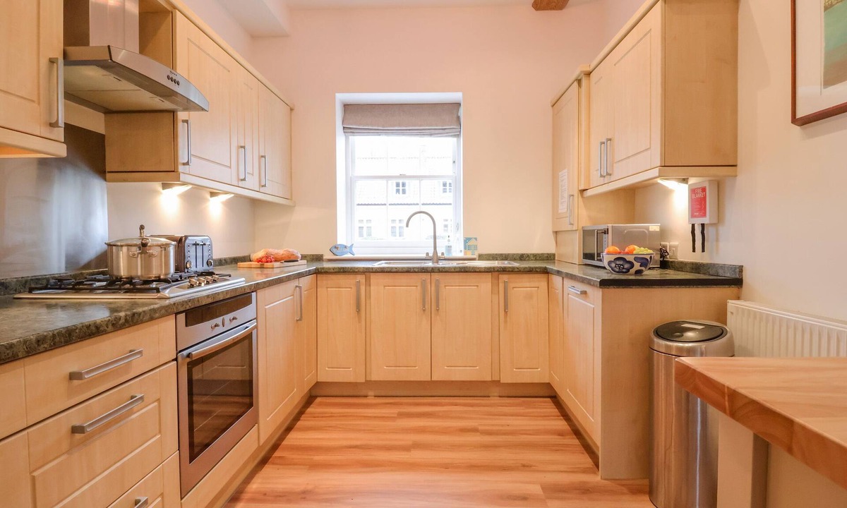 Blythburgh Cottage | Feathers, Blythburgh