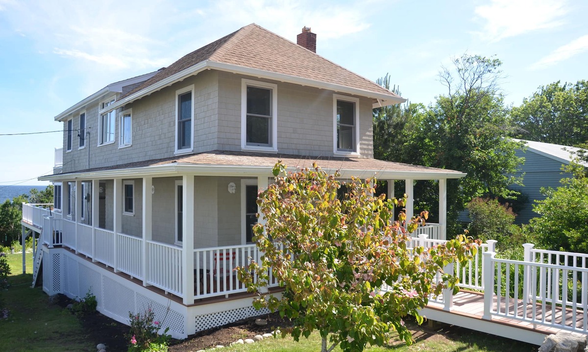 Rockport House | Featured on HGTV's Beach Hunters