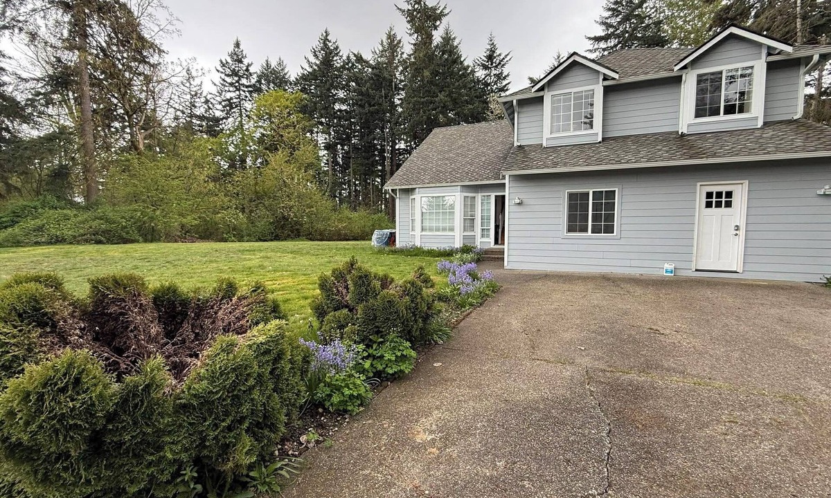 Lakeland North House | Federal Way/Auburn - Private Getaway Home. No pets, severe allergies.