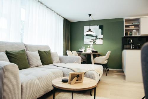 Emmetten Apartment | Feel Home Apartments 301-Seesicht-Bergsicht-Parken