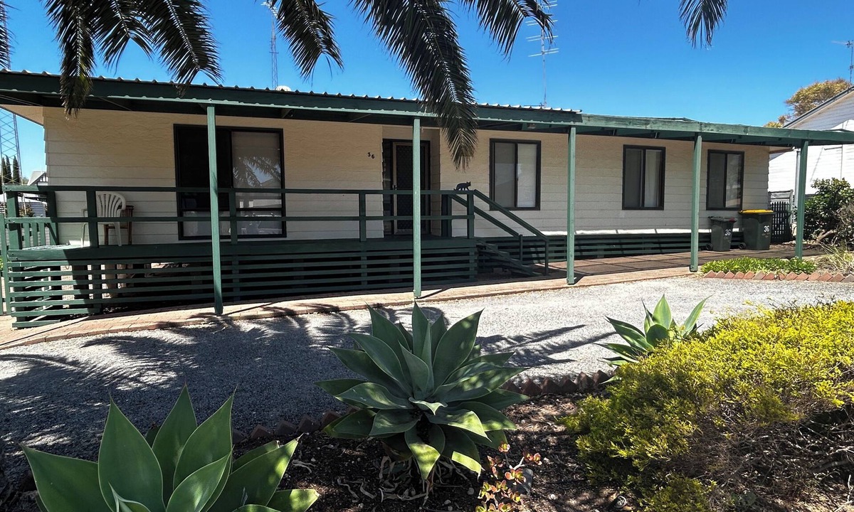 Port Hughes House | FEEL THE BREEZE