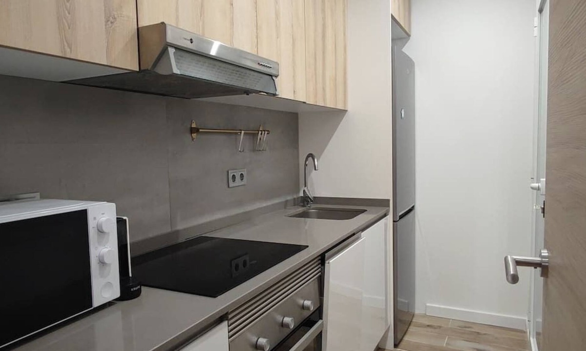 Cornella de Llobregat Apartment | Feel Welcome Barcelona #02