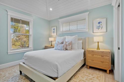 Holmes Beach House | Feelin' Beachy