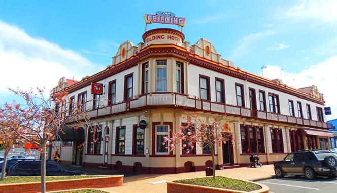 Feilding Hotel | Feilding Hotel