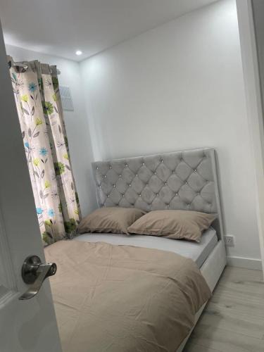 Feltham West House | Feltham rest place