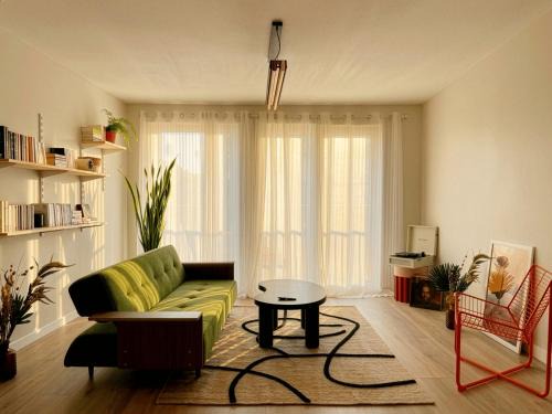 Albi Apartment | Fenêtre sur Cour - Hyper centre, Parking Inclus, Balcon, Wifi