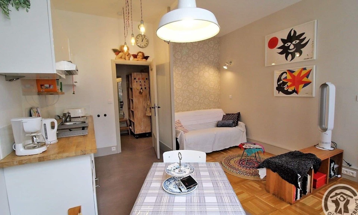 Moliere - Edgard Quinet Apartment | Fenêtres sur Cour 2