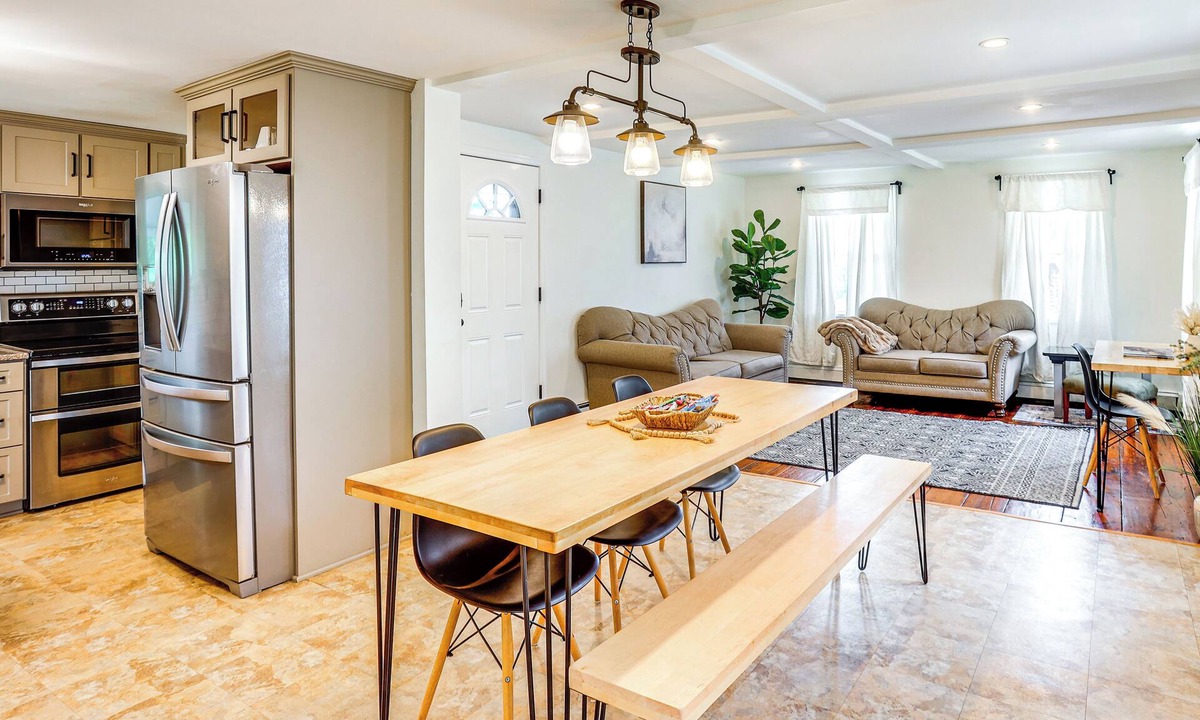Bernville House | Fenced Backyard, Grill & Deck: Bernville Home!