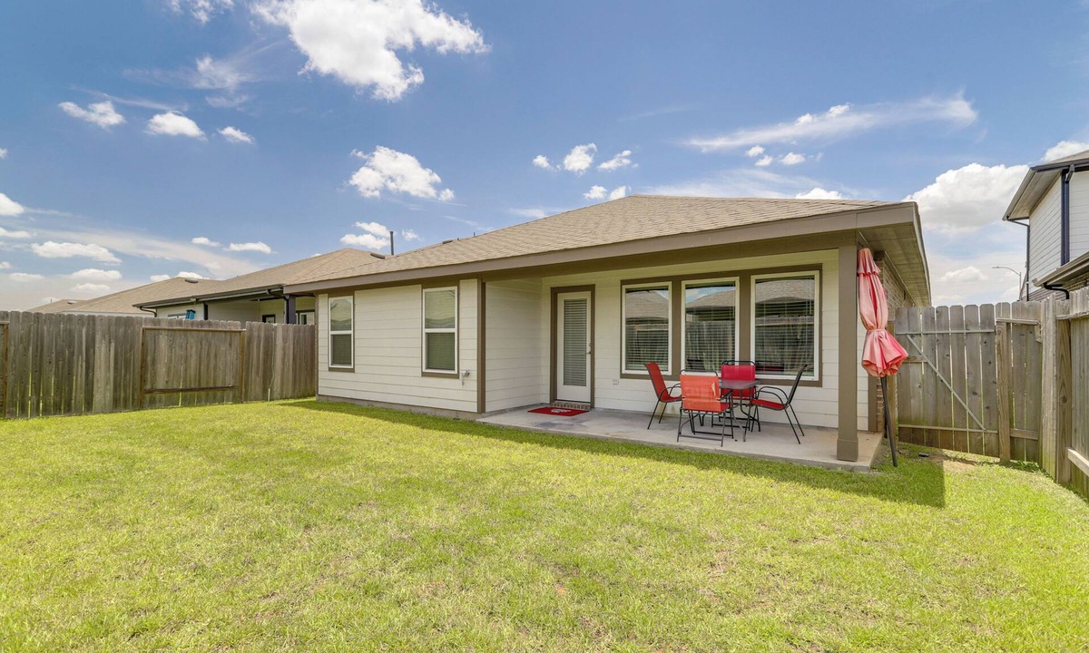Clodine House | Fenced Yard: Quiet Family Home in Richmond