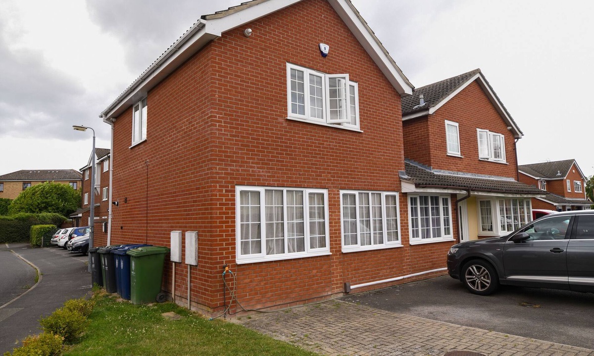 Cherry Hinton Apartment | Fennec Apartments