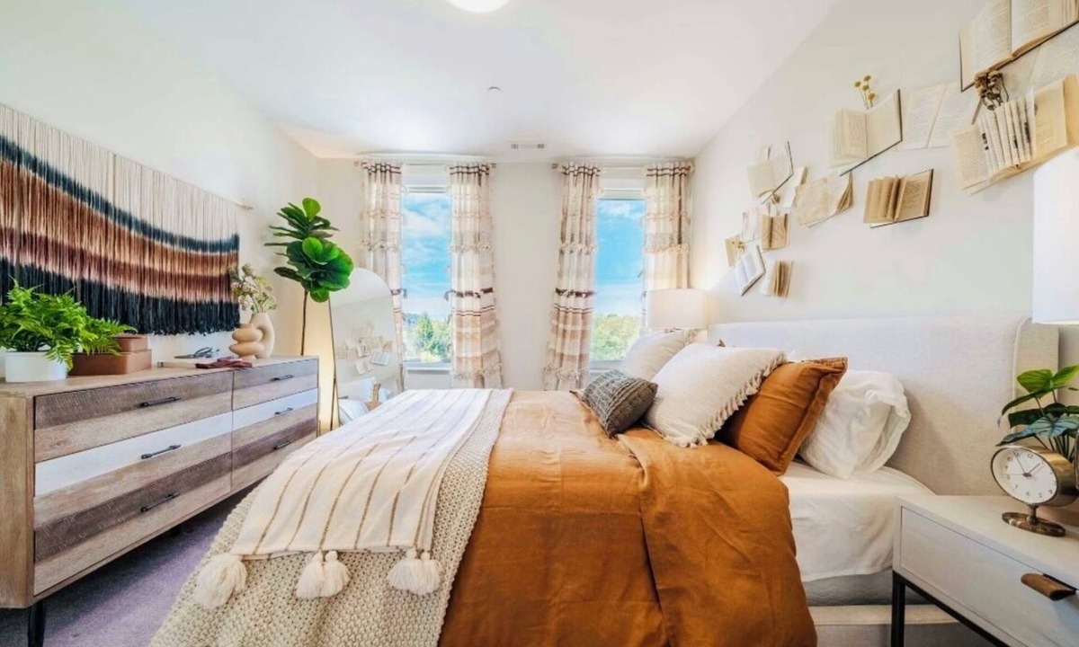 Cambridgeport Apartment | Fenway BU & Harvard & MIT Steps Away