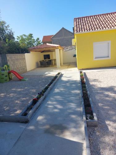 Pridraga House | Ferienhaus Karlo