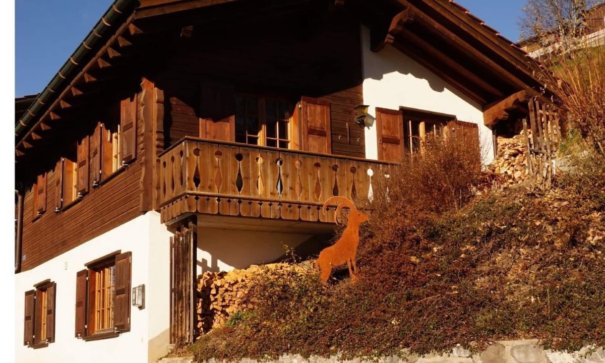 Kublis House | Ferienhaus Stutz Hausteil rechts by Interhome
