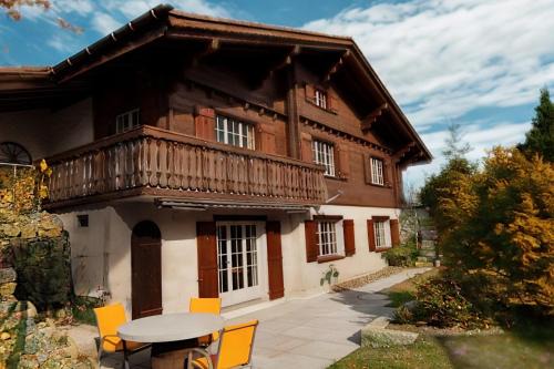 Wildhaus House | Ferienhaus Tanzhaus - Sauna & Bergblick