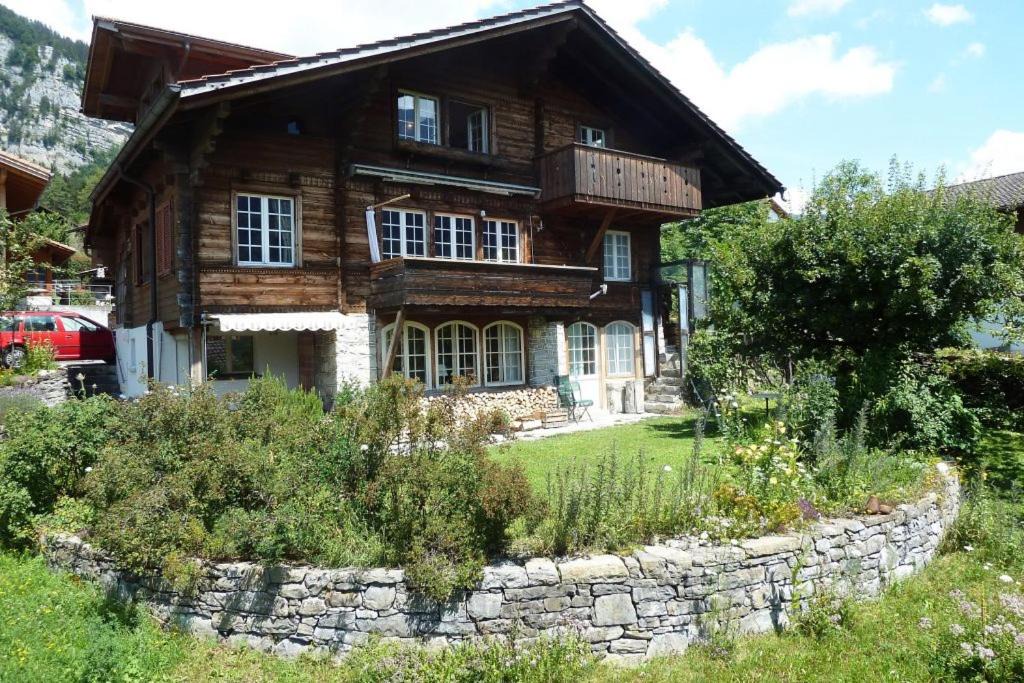 Brienz Apartment | Ferienwohnung-Brienz